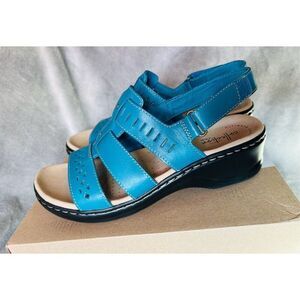 Clarks Women's Lexi Qwin Blue/Teal Leather Slingback Sandals Size 8.5 NWB